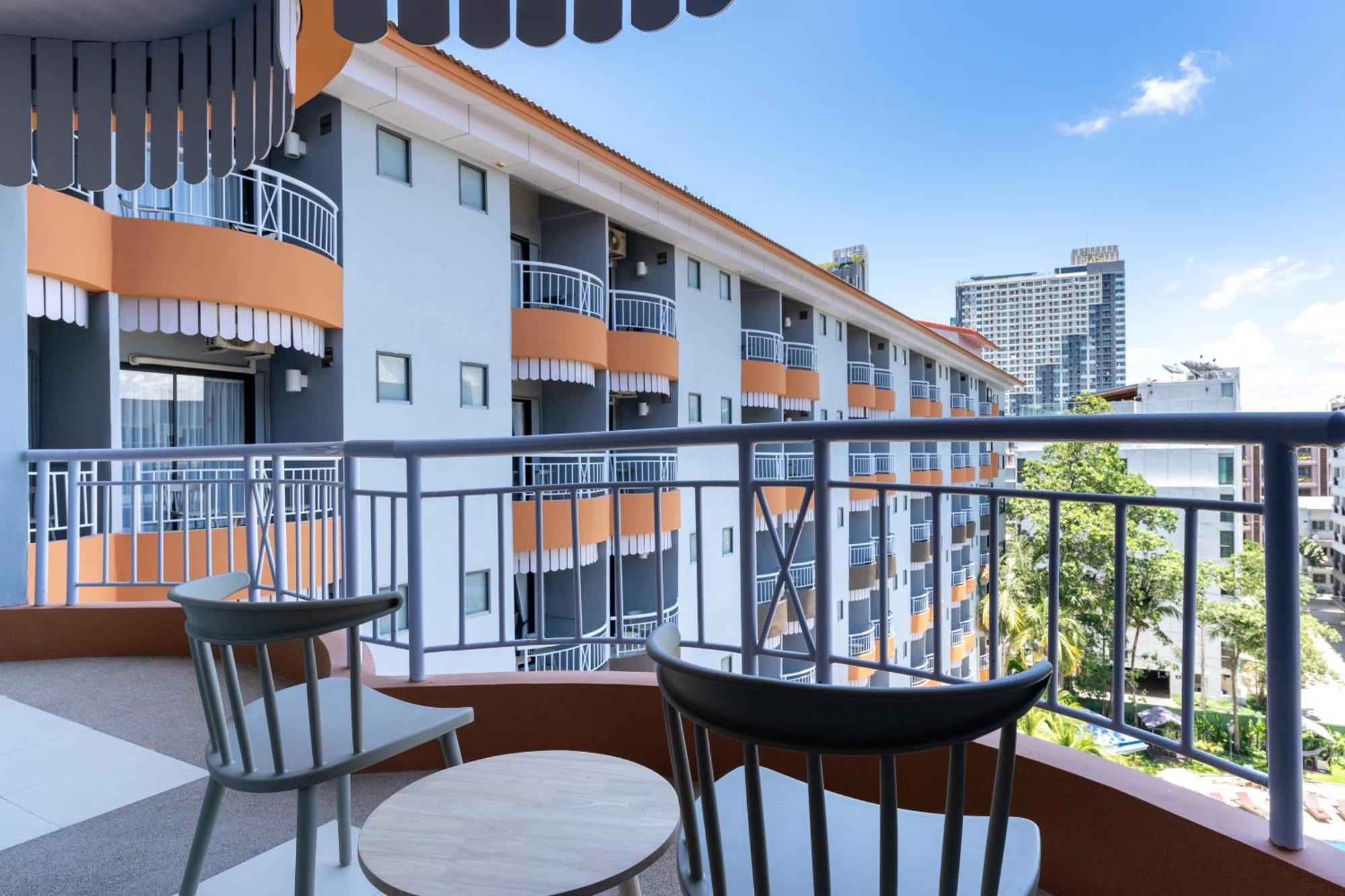 Heeton Concept Hotel Pattaya By Compass Hospitality Szoba fotó