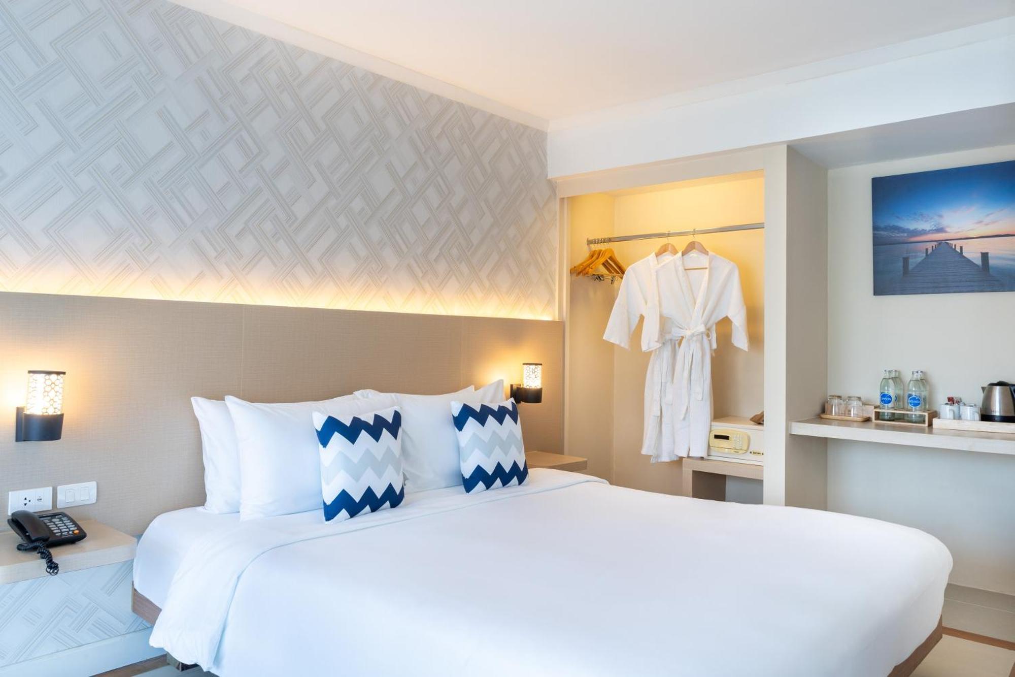Heeton Concept Hotel Pattaya By Compass Hospitality Szoba fotó