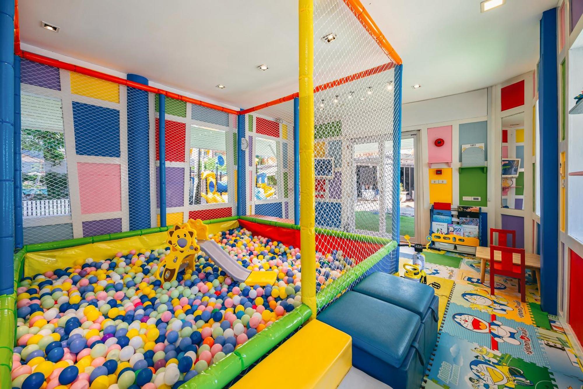 Heeton Concept Hotel Pattaya By Compass Hospitality Kültér fotó