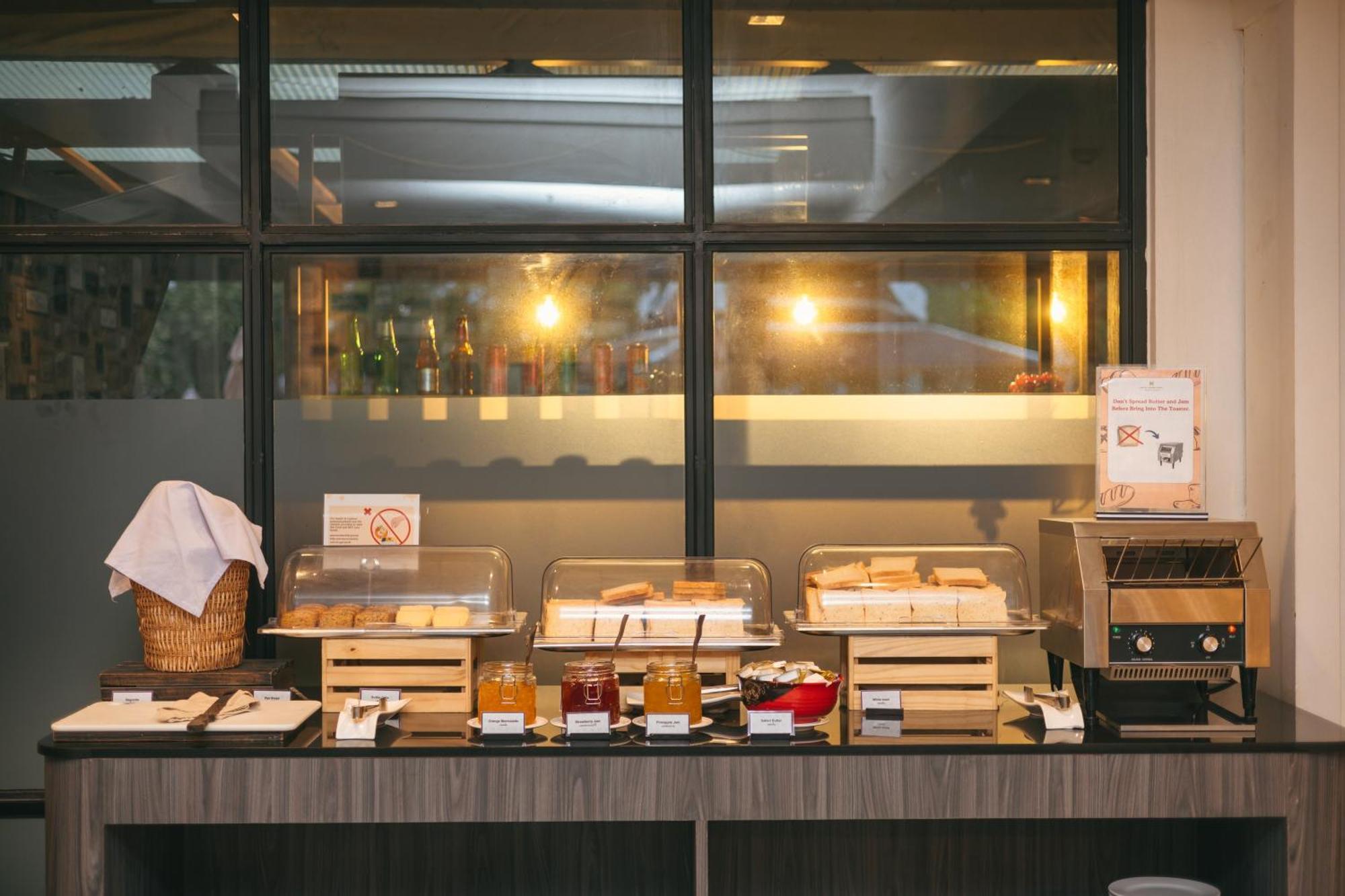 Heeton Concept Hotel Pattaya By Compass Hospitality Kültér fotó